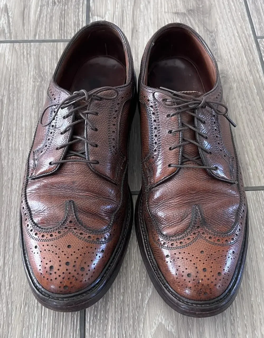 VTG Florsheim Imperial Mens 9D Kenmoor Wingtip V-Cleat Gunboat Oxford 93602